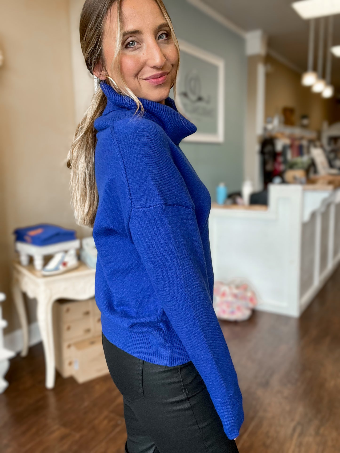 Soft Yarn Turtle Neck Pullover