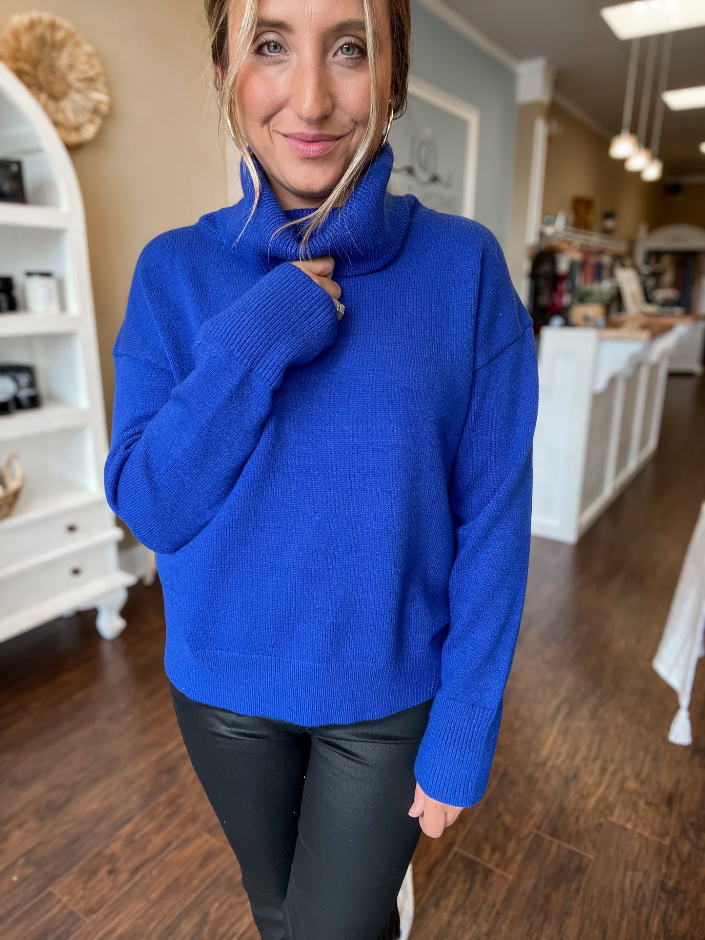 Soft Yarn Turtle Neck Pullover